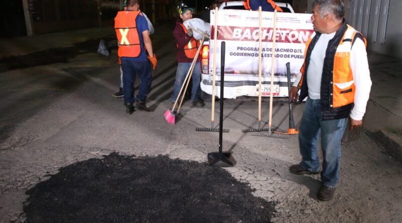 Bachetón trabaja 24 hrs para dignificación de vialidades en Puebla