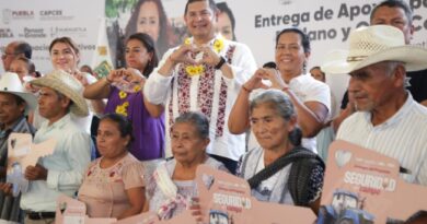 En Yaonáhuac, Armenta cumple sueño de la educación pública en salud para jóvenes indígenas