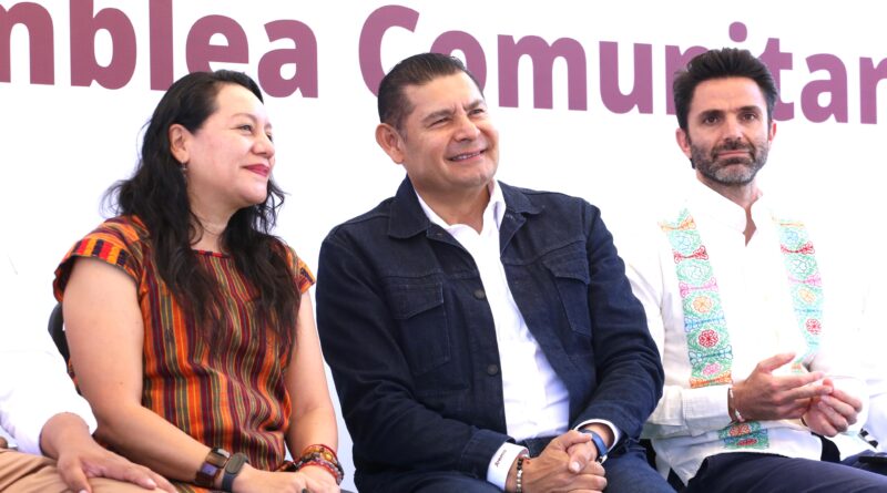 Con histórica entrega de recursos, Gobierno Federal y Estatal reconocen derechos indígenas en Canoa