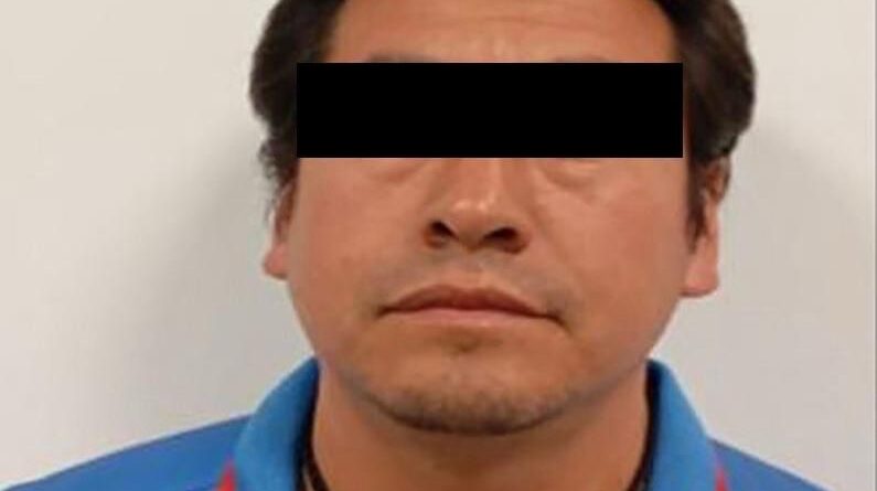 Detienen en Puebla a 4 exservidores públicos vinculados al crimen organizado
