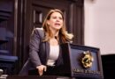“¿Qué sigue? ¿Lord Molécula embajador?”: Carolina Viggiano ironiza nombramiento de Genaro Lozano como embajador