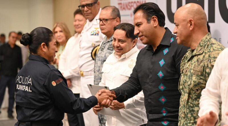 Labor policial ha sido fundamental para consolidar la paz de Chiapas: Eduardo Ramírez