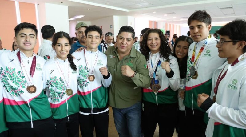 Con Ricardo Gallardo 340 mil potosinos son rescatados de la pobreza