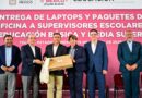 Delfina Gómez entrega laptops a Supervisores de Educación Básica y Media Superior para optimizar planeación de nuevo ciclo escolar