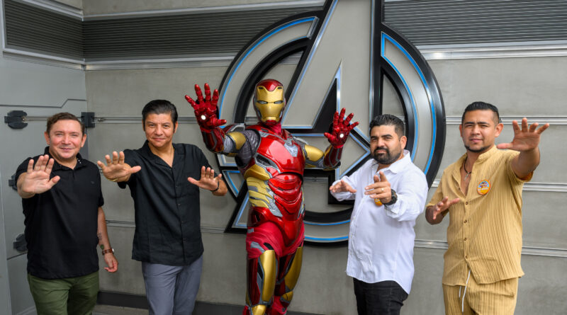 Un encuentro entre súper héroes en Disneyland Resort en California: La Original Banda El Limón e Iron Man
