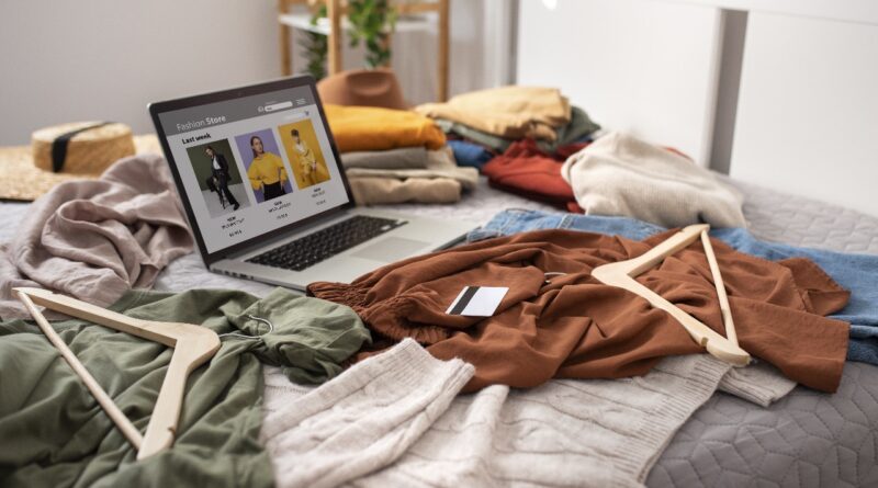 El 45% de los mexicanos ya compra moda en TikTok e Instagram. El Social Commerce se consolida