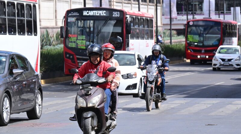 Reforma Gobierno del EdoMéx Reglamento de Tránsito; sustituye multas fijas por rangos de mínimo a máximo