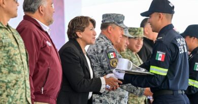 Gobierno del EdoMéx gradúa a 148 policías de Proximidad con habilidades de prevención, mediación y atención directa