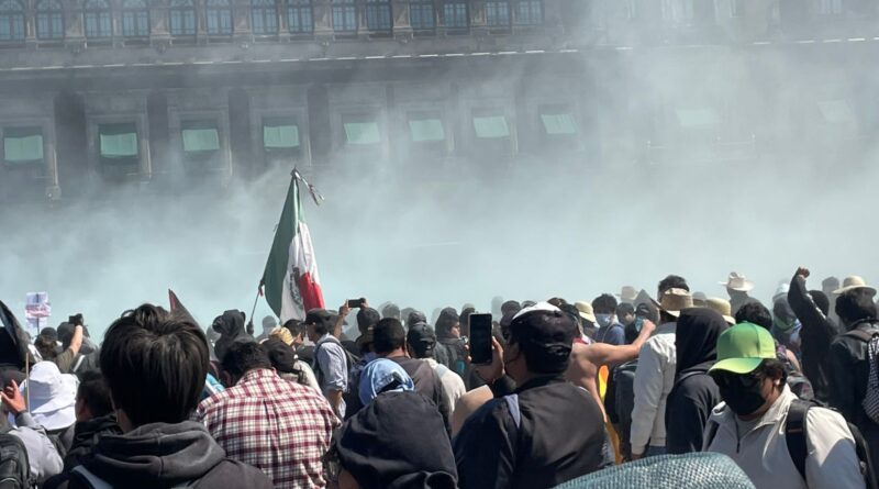 Violencia marca marcha de la Generación Z en CDMX; reportan 120 detenidos Violencia marca marcha de la Generación Z en CDMX; reportan 120 detenidos