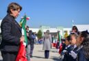 Encabeza Gobernadora Delfina Gómez Ceremonia del Día de la Bandera; llama a la unidad y a proteger libertades