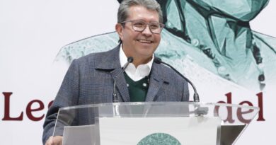 “Presidenta Sheinbaum pone el ejemplo de sencillez y de una actitud muy sobria, muy republicana, muy humilde”: Ricardo Monreal