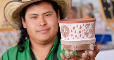 Reconoce Gobierno del EdoMéx trabajo de más de 55 mil artesanas y artesanos mexiquenses que dan forma a piezas únicas