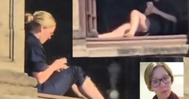 Florencia Franco deja cargo en SHCP tras polémica tomar el Sol en ventana de Palacio Nacional