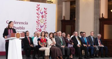 Presidenta Sheinbaum presenta Comité de Científicos que analizarán explotación de gas natural vía fracking para fortalecer soberanía energética Presidenta Sheinbaum presenta Comité de Científicos que analizarán explotación de gas natural vía fracking para fortalecer soberanía energética