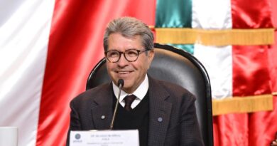 Elección de tres vacantes del INE será mediante acuerdo que construya la mayoría calificada: Ricardo Monreal