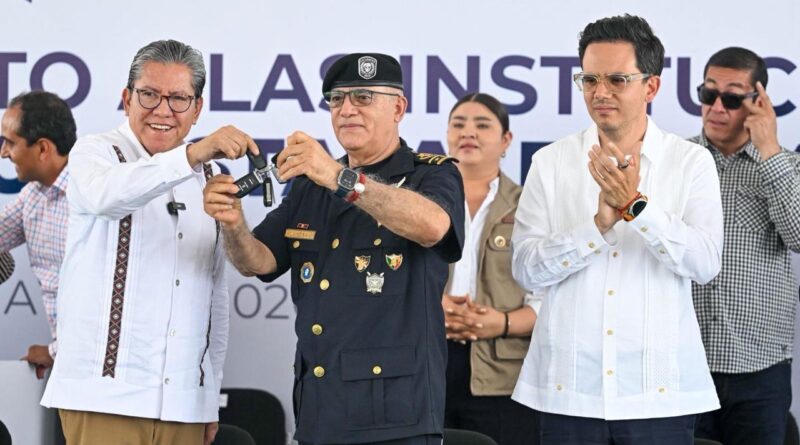 “Seremos el Gobierno que pacificó Zacatecas”: David Monreal inaugura DERES en Pinos y refuerza blindaje de seguridad estatal