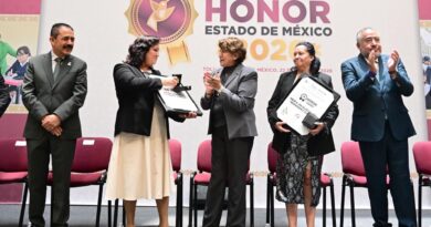 Reconoce Gobernadora Delfina Gómez trayectoria y vocación de maestros con la “Presea de Honor Estado de México 2026”