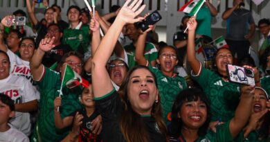 Quintana Roo vibra con los Fut-Fest; más de 22 mil 700 aficionados viven noche de fiesta y unión familiar en triunfo de México Quintana Roo vibra con los Fut-Fest; más de 22 mil 700 aficionados viven noche de fiesta y unión familiar en triunfo de México