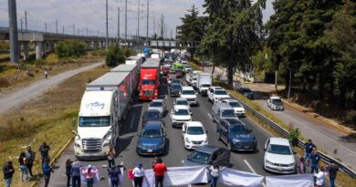 Transportistas cancelan megaparo de este miércoles en carreteras; acuerdan con Segob ruta de trabajo
