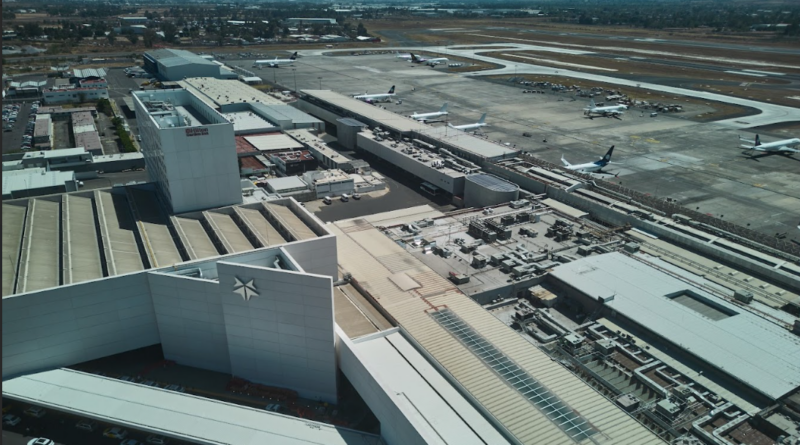 Aeropuerto de Guadalajara demostró capacidad operativa durante el mayor torneo de futbol celebrado en México este año Aeropuerto de Guadalajara demostró capacidad operativa durante el mayor torneo de futbol celebrado en México este año