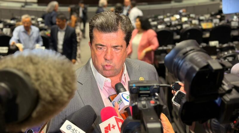 Pedro Haces propone impulsar certificaciones laborales trinacionales para preparar a México para la nueva economía