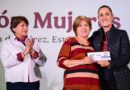 Entregan Claudia Sheinbaum y Delfina Gómez tarjetas de Pensión Mujeres Bienestar en Naucalpan; EdoMéx alcanza 371 mil beneficiarias