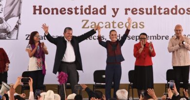David Monreal recibe a Claudia Sheinbaum en Zacatecas; más de 15 mil personas acompañan su gira por Segundo Informe David Monreal recibe a Claudia Sheinbaum en Zacatecas; más de 15 mil personas acompañan su gira por Segundo Informe